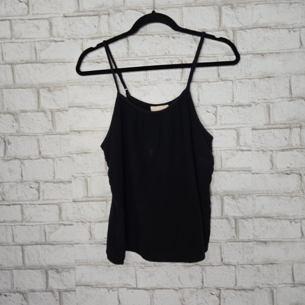 Universal Thread plain black tank‎ top